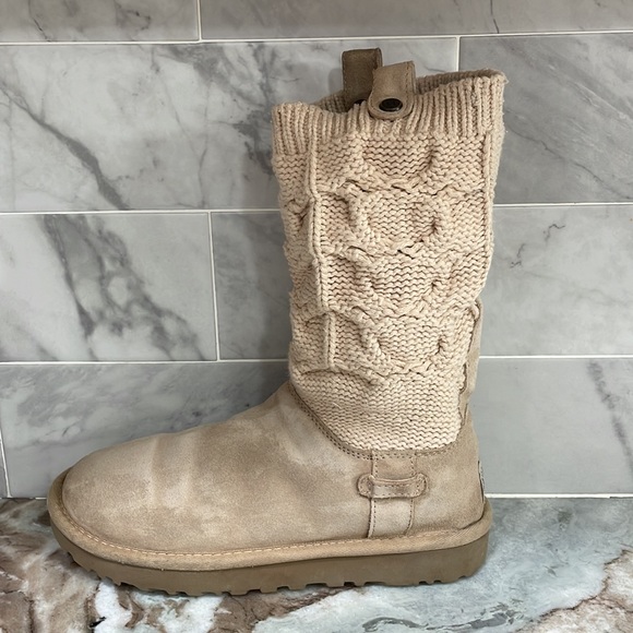 GUC UGG SAELA Knit Suede Cable Sweater Sheepskin Driftwood Cuff BOOTS Size 7 - Picture 8 of 16